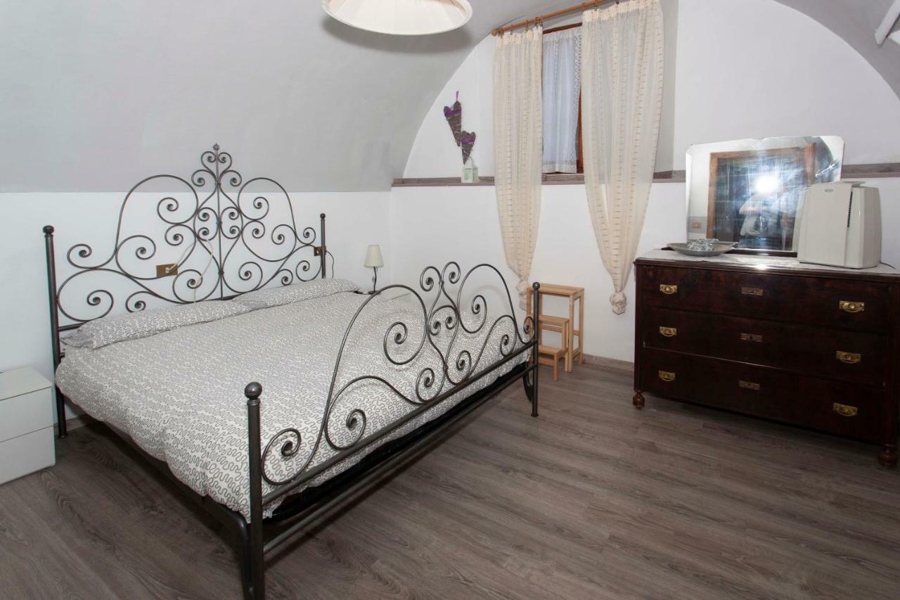 Ca' Del Popo Apartment เบซเซ็กกา ภายนอก รูปภาพ